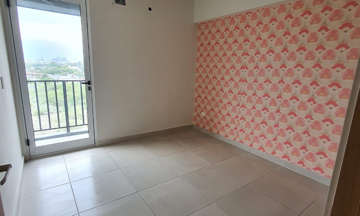 WhatsApp Image 2025-09-15 at 09.17.34 (2)