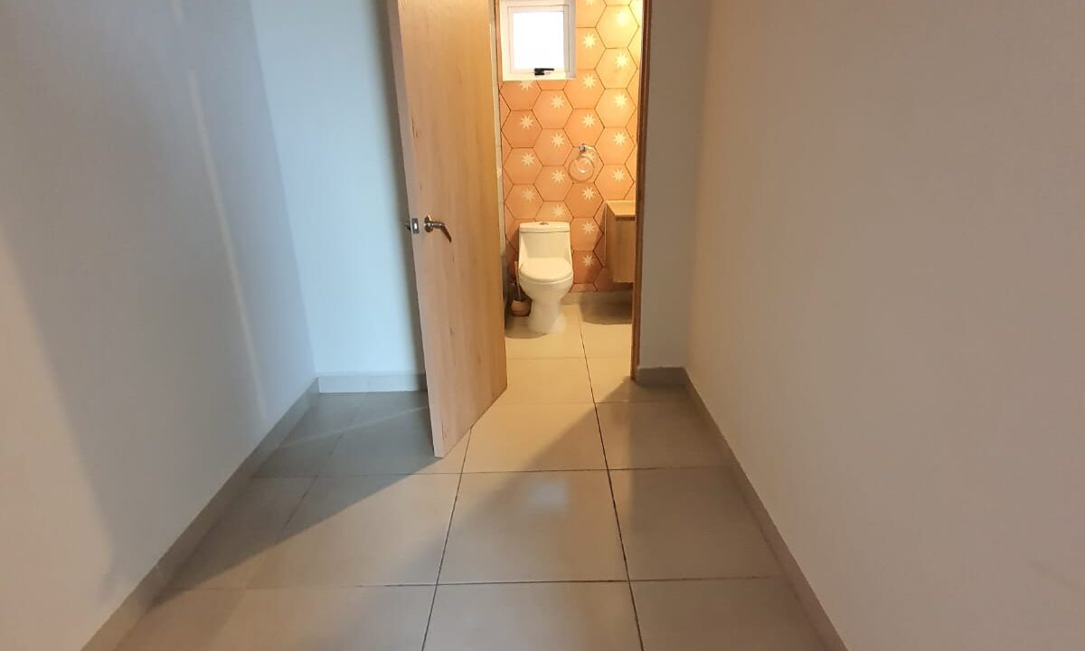 WhatsApp Image 2025-09-15 at 09.17.34 (6)